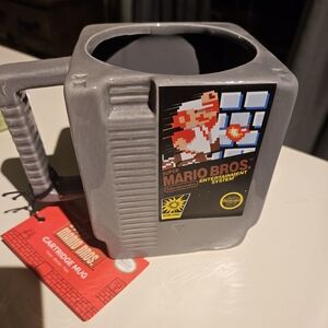 Nintendo Super Mario Brothers Coffee & Hot Chocolate Mug NWT